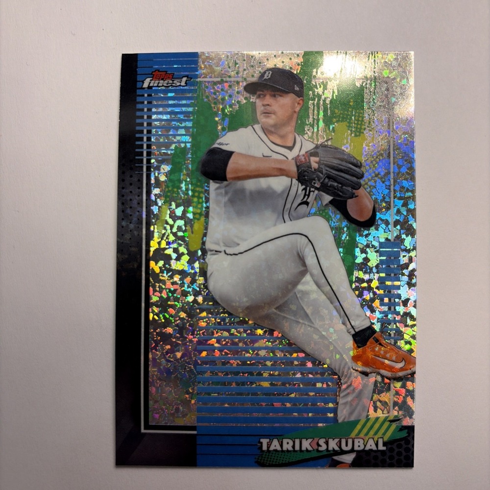 2026 Topps Finest Major League Performance Tarik Skubal #53 Mini Diamonds Tigers